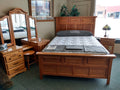 Briar Ridge/Vintage Queen Oak Bedroom Set - FLOOR MODEL CLEARANCE